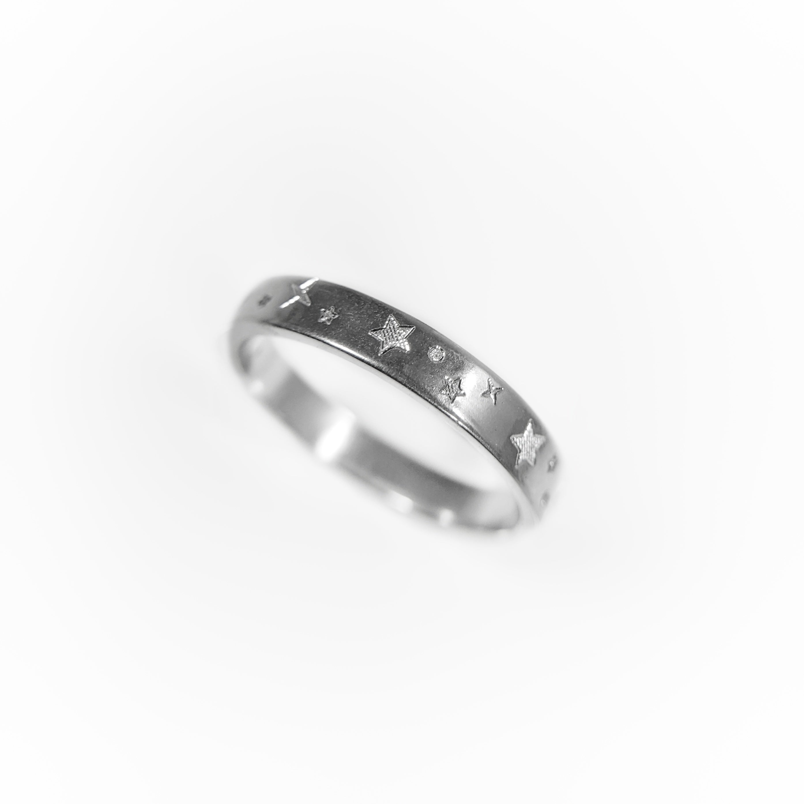 Flat silver deals band ring